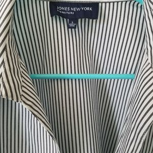 Jones of NY fitted shirt